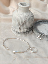 Aura Liquid Teardrop 4-Piece Silver Jewellery Set - Necklace, Bangle, Ring, and Earrings close up view