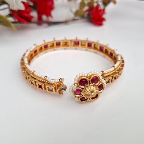 Screw Lock Bangle/Kara – Bold Elegance with a Modern Twist