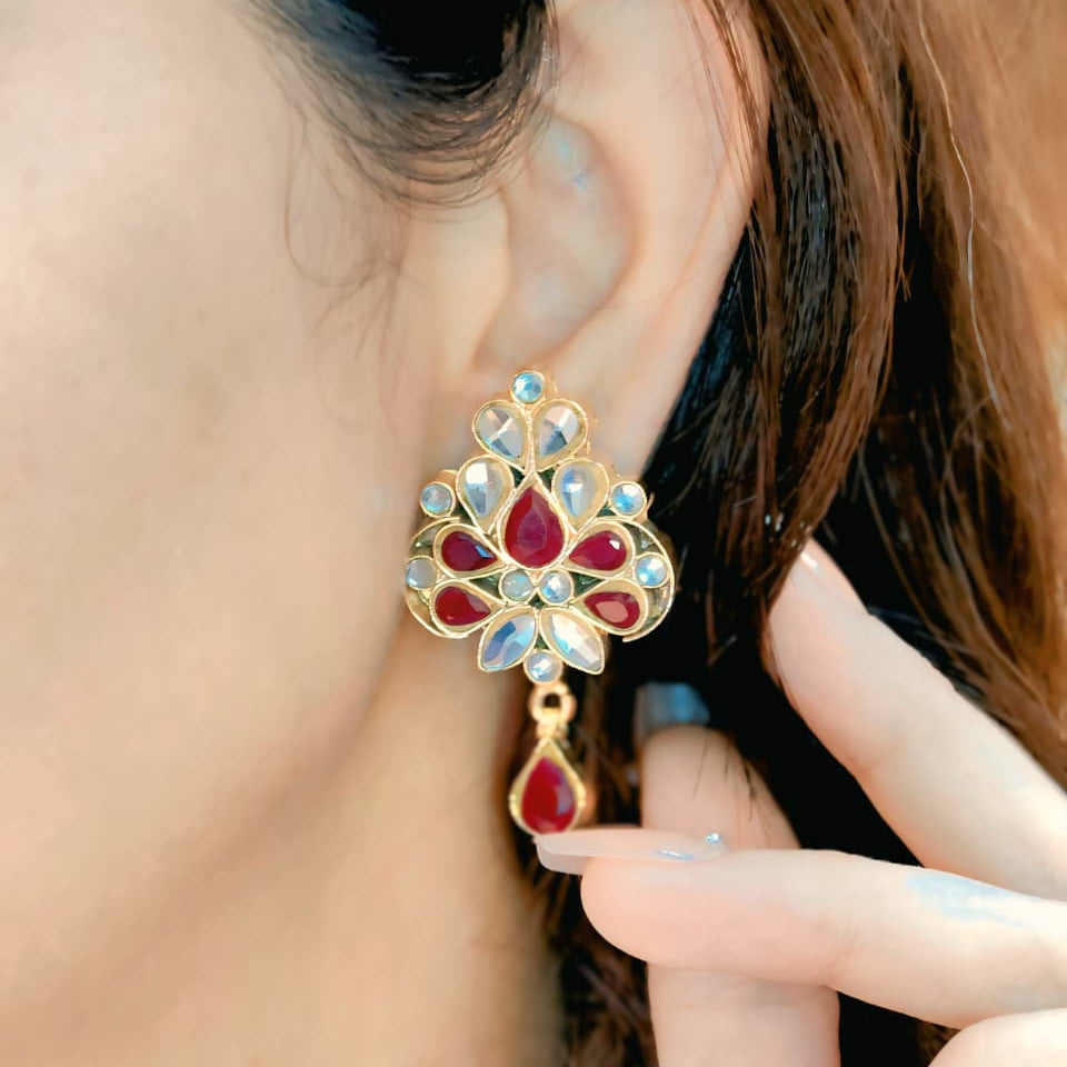 Gulnaar Ruby Kundan Earrings – Stone-Studded Heritage Jewelry