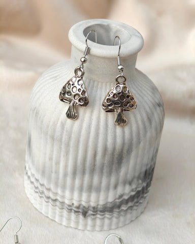 Mushroom and spider silver-tone earrings from 5-piece jewelry set