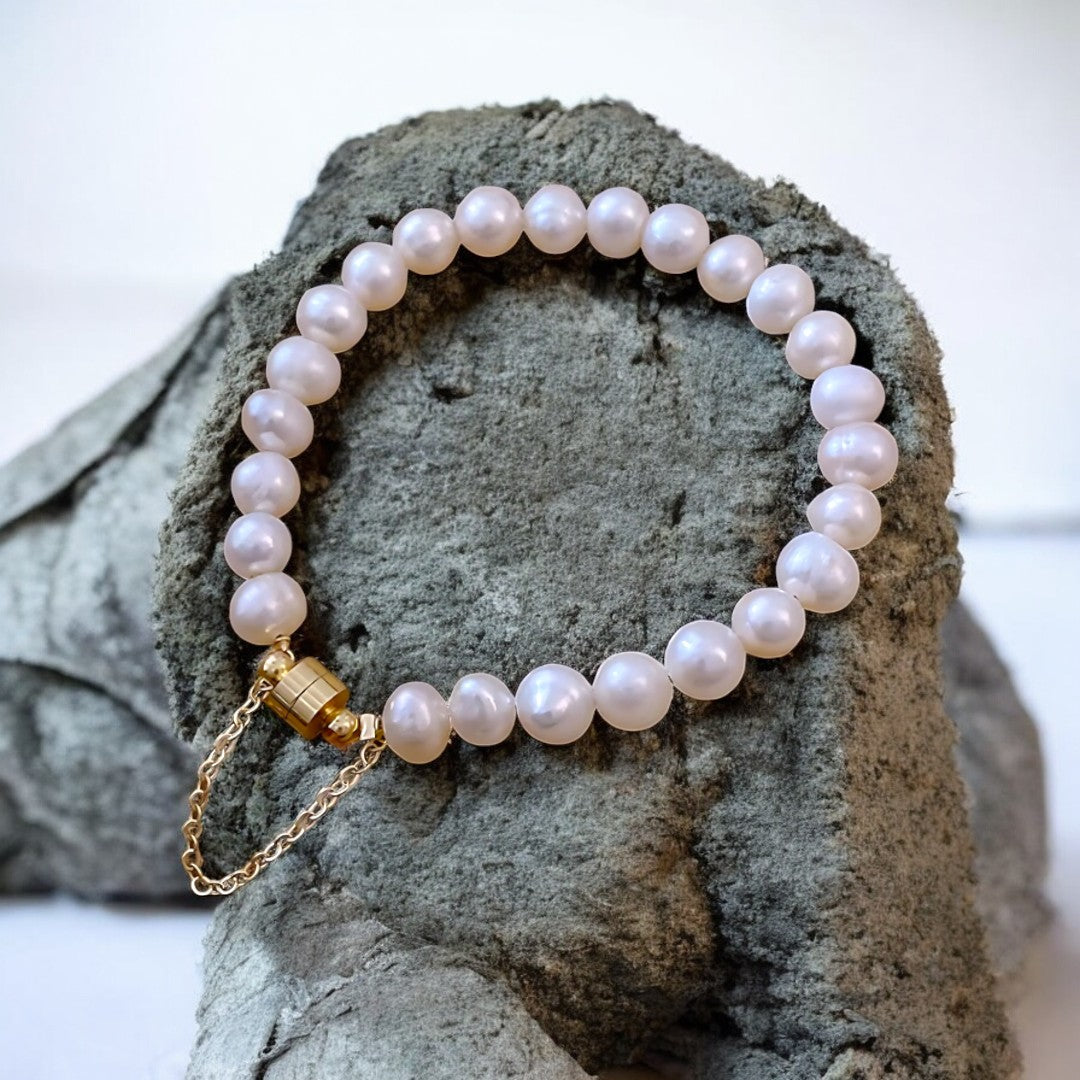 14K Gold-Filled Freshwater Pearl Bracelet | Magnetic Clasp | Women's Luxury Jewelry