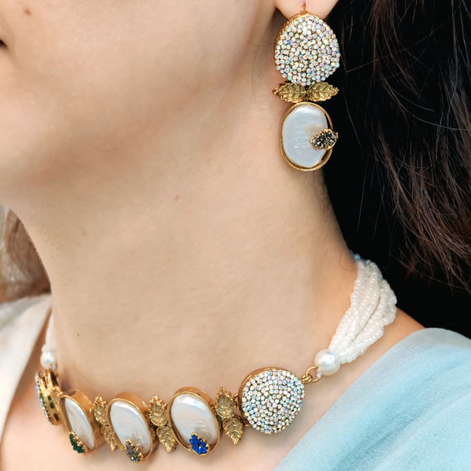 Turkish Heritage Stone-Studded Mother of Pearl Necklace Set – Earrings, Bracelet & Ring